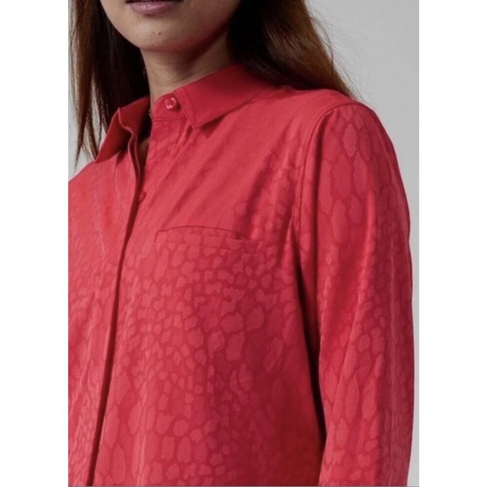 Athleta Urbanite Textured Button Down Shirt Women Small Red Gorpcore Athleisure - Picture 2 of 11